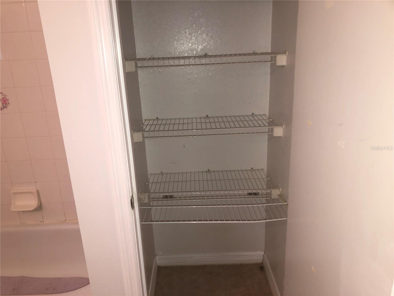 9896 SW 61ST CT, OCALA, FL, 34476