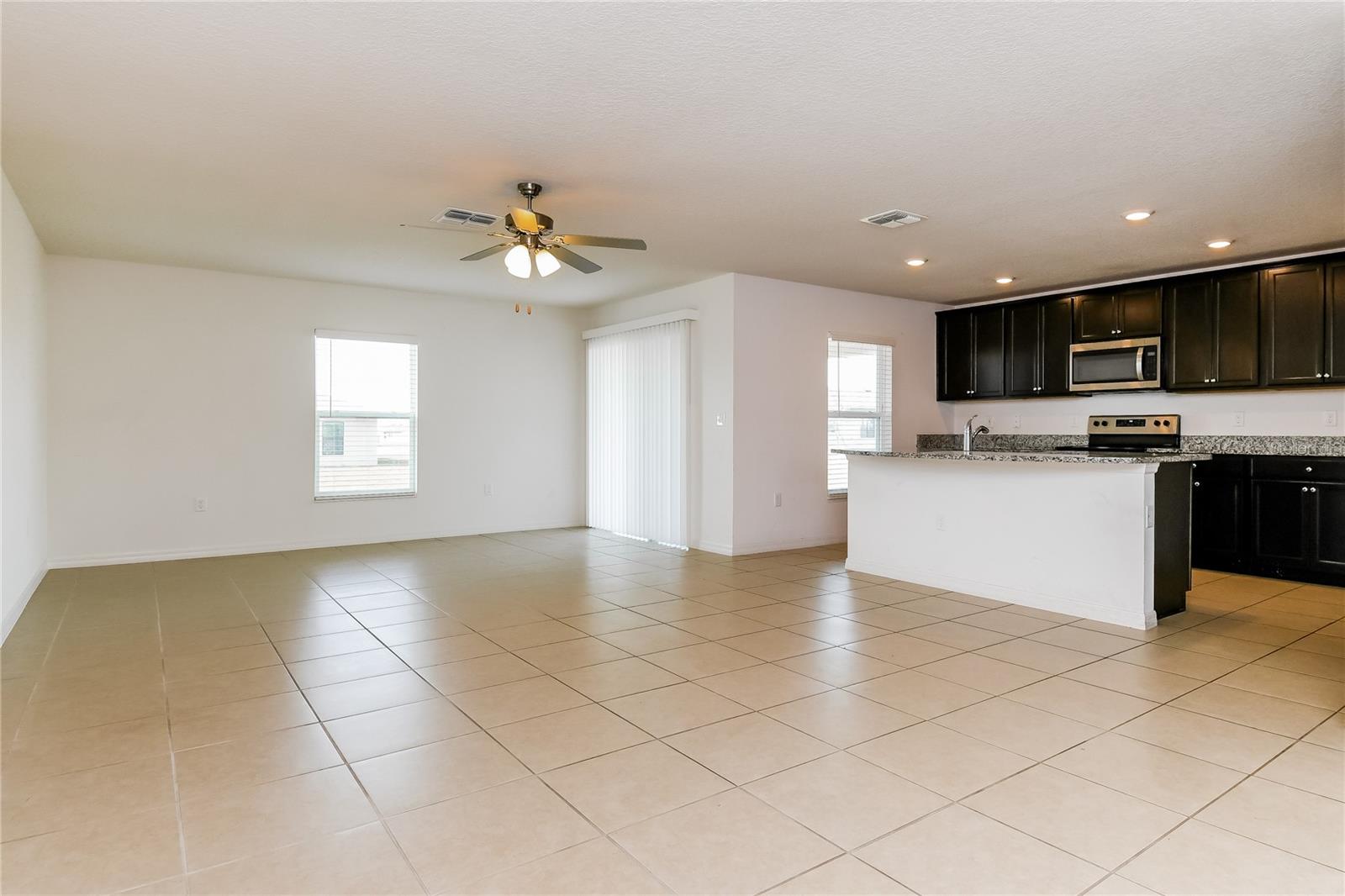 1673 HIDEAWAY FLAT ST, MASCOTTE, FL, 34753