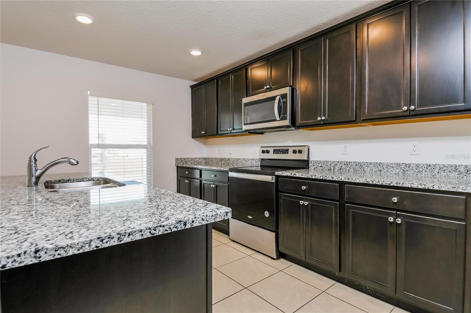 1673 HIDEAWAY FLAT ST, MASCOTTE, FL, 34753