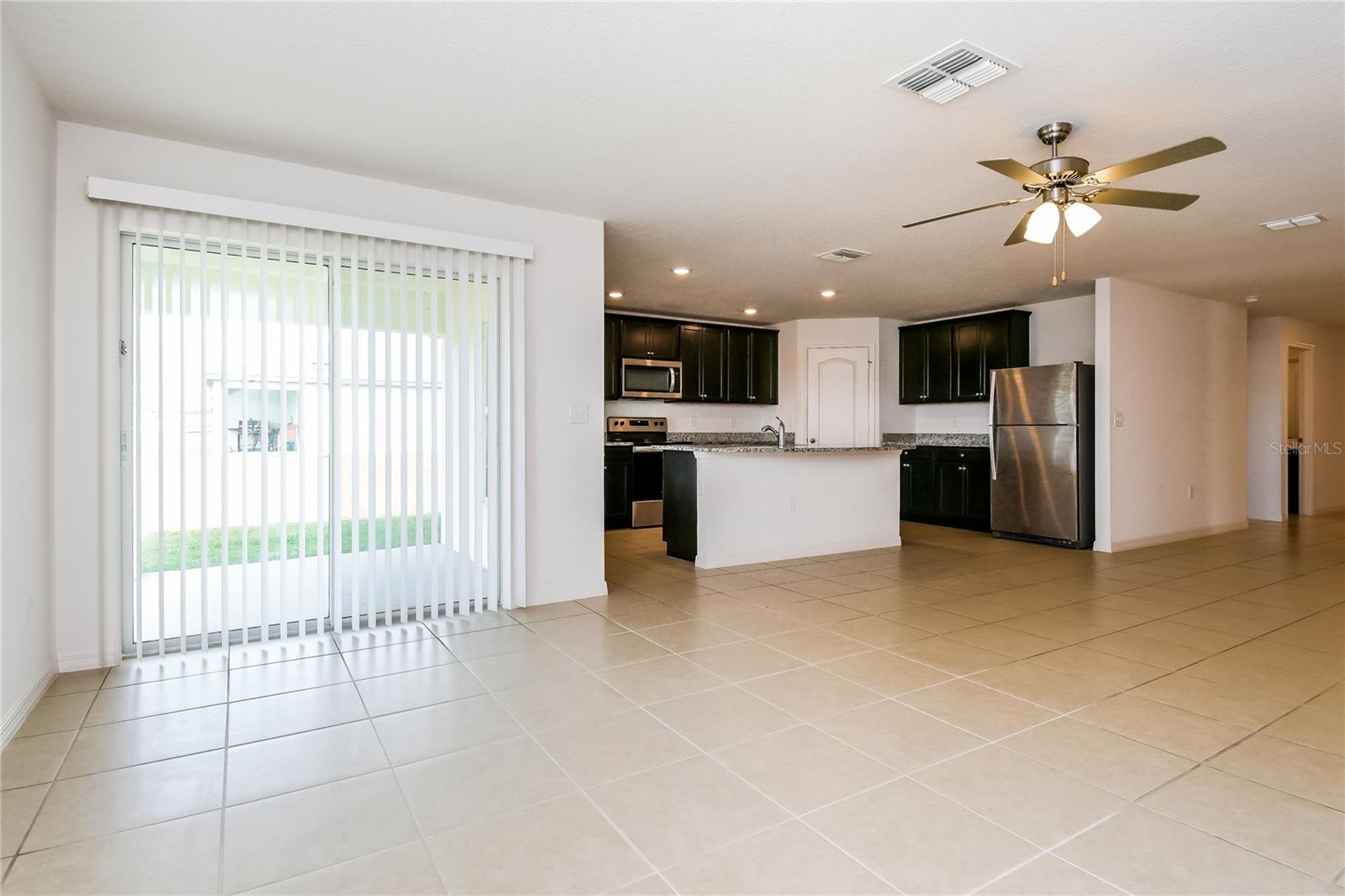 1673 HIDEAWAY FLAT ST, MASCOTTE, FL, 34753