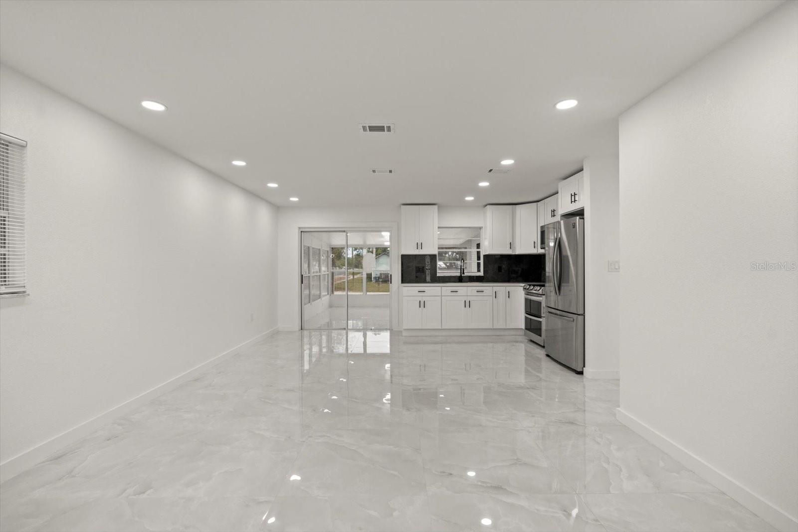 302 E PALM ST, DAVENPORT, FL, 33837