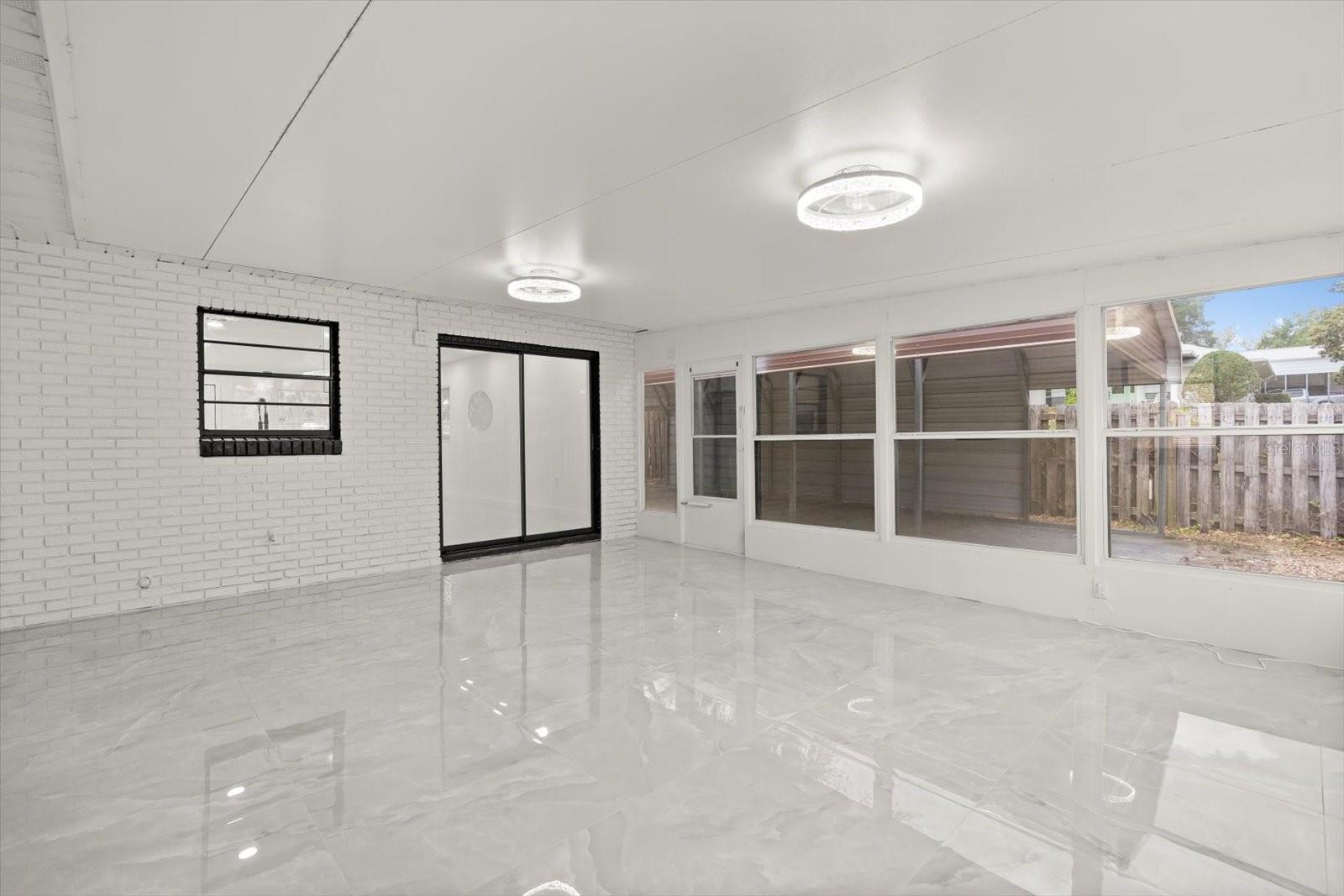 302 E PALM ST, DAVENPORT, FL, 33837