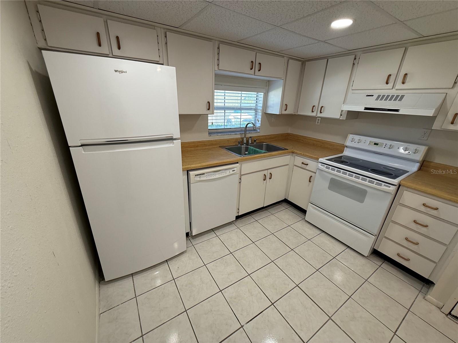 TB8377960 Property Photo