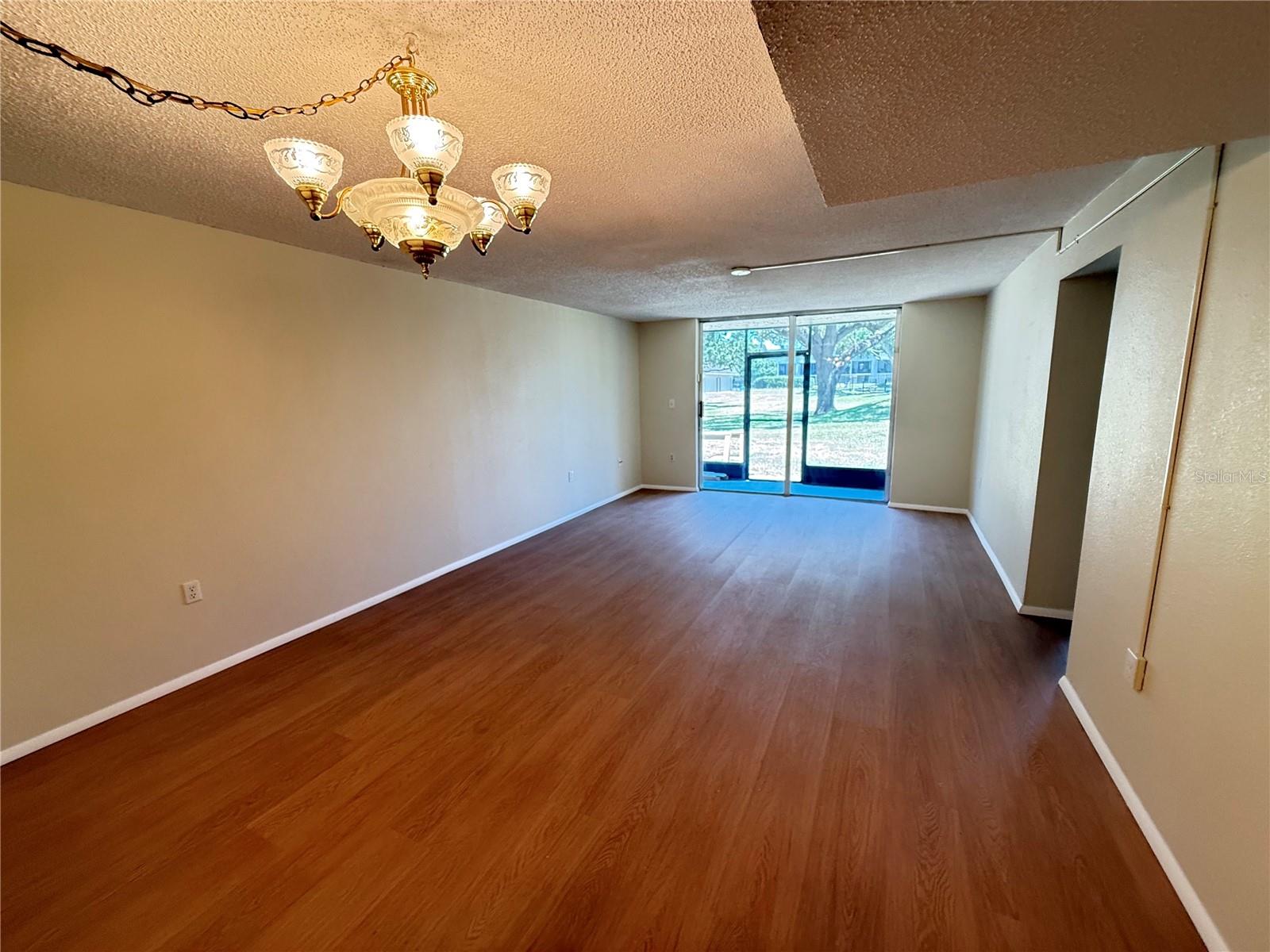 TB8377960 Property Photo