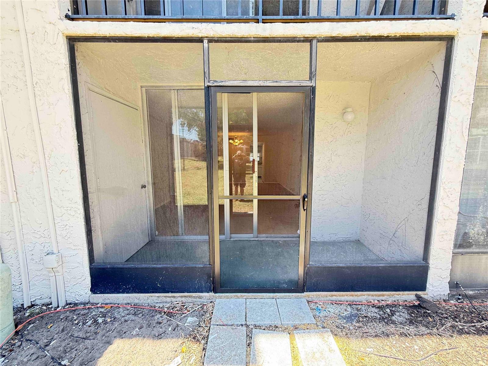 TB8377960 Property Photo