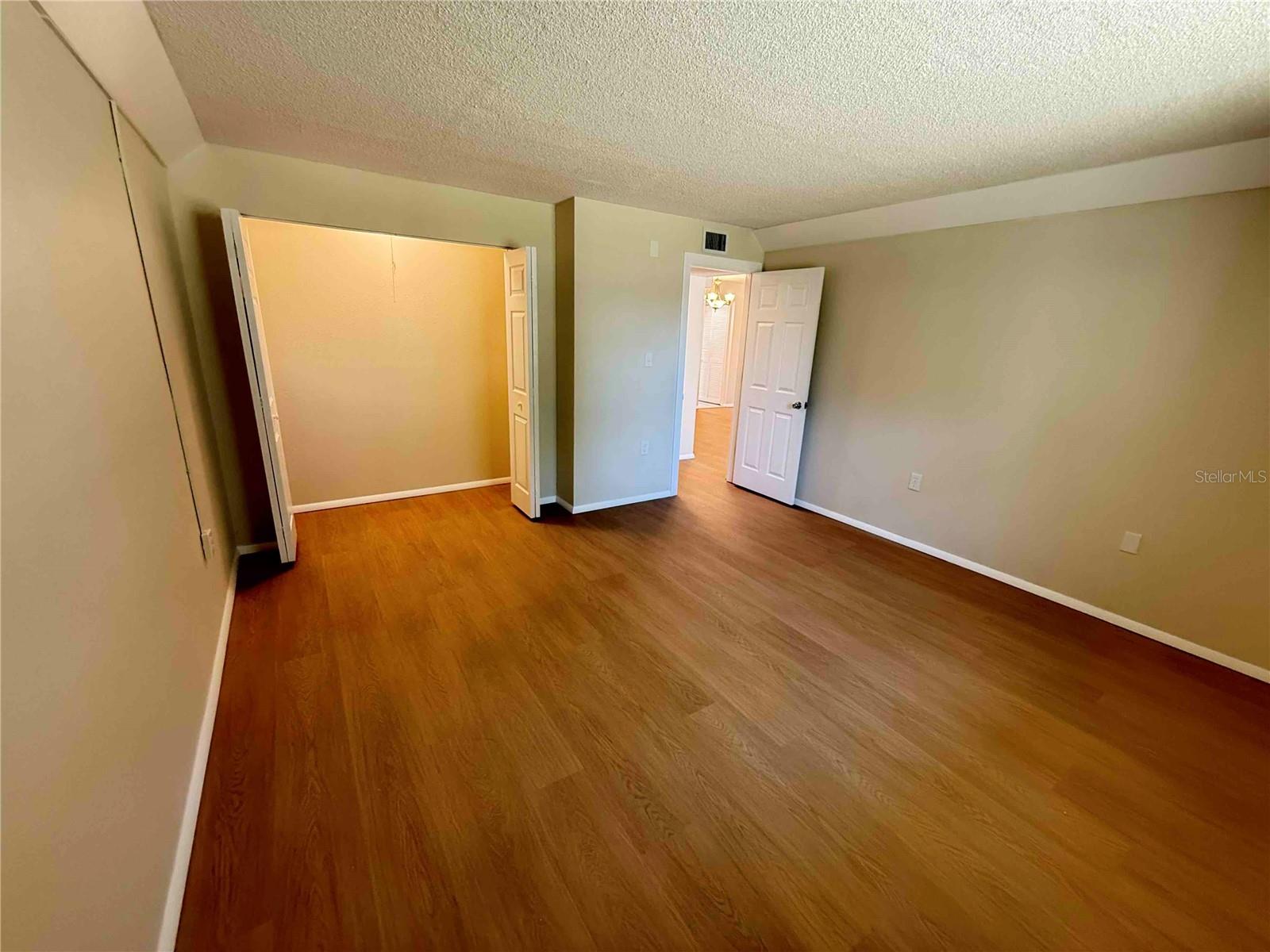 TB8377960 Property Photo