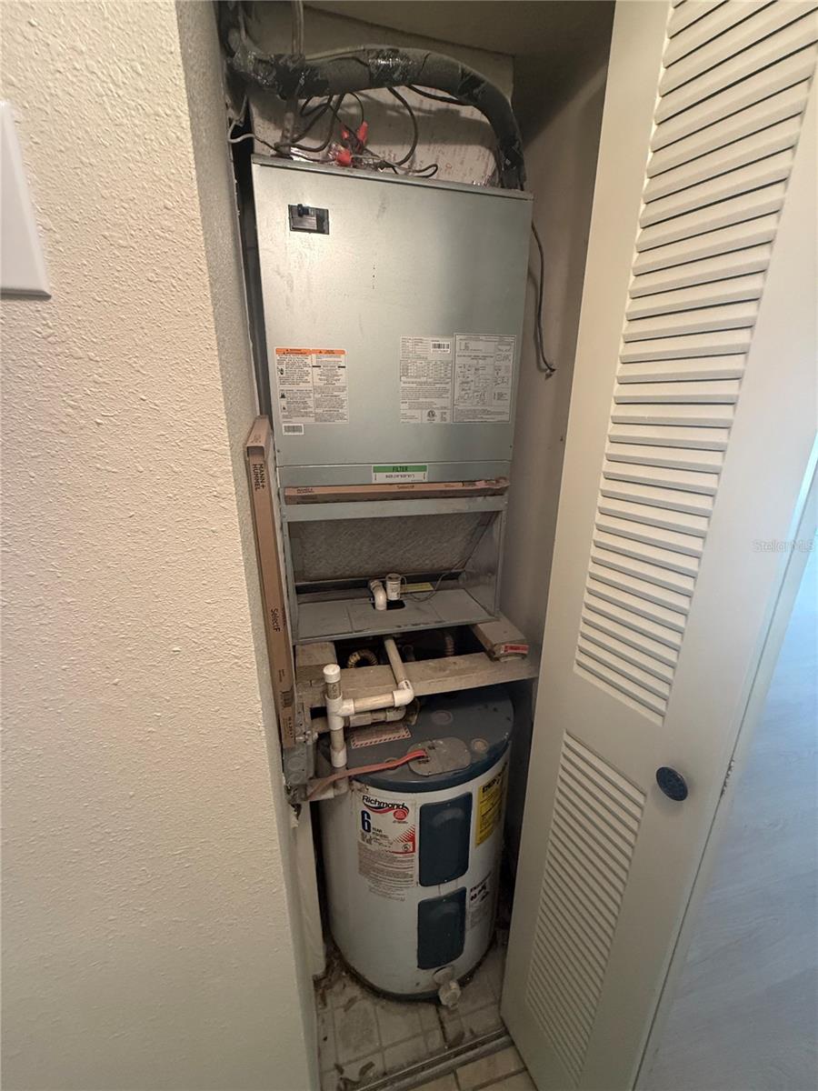 TB8377960 Property Photo