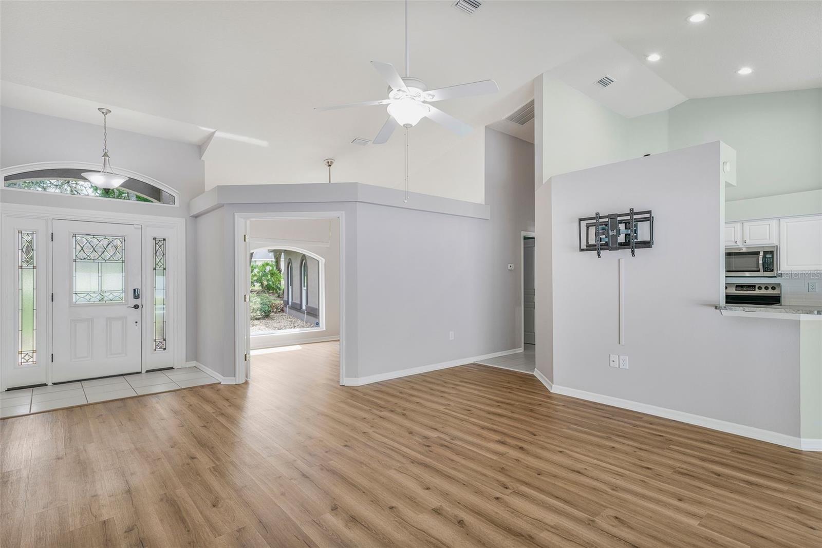 4070 N FOREST LAKE DR, HERNANDO, FL, 34442