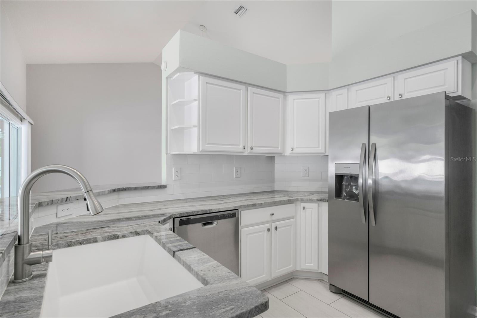 4070 N FOREST LAKE DR, HERNANDO, FL, 34442