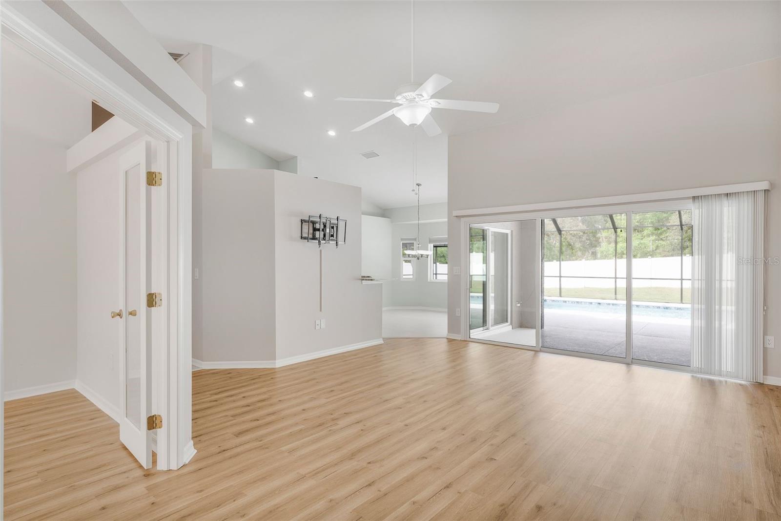 4070 N FOREST LAKE DR, HERNANDO, FL, 34442