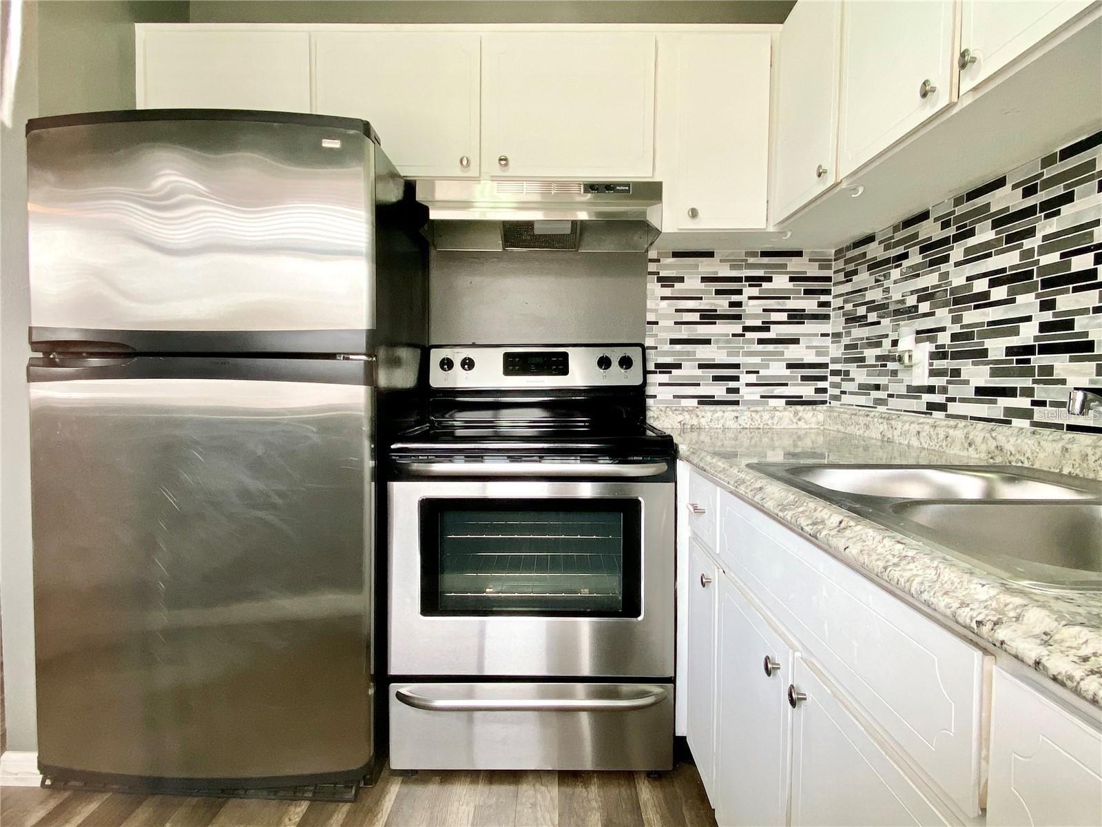 3101 BEE RIDGE RD #122, SARASOTA, FL, 34239