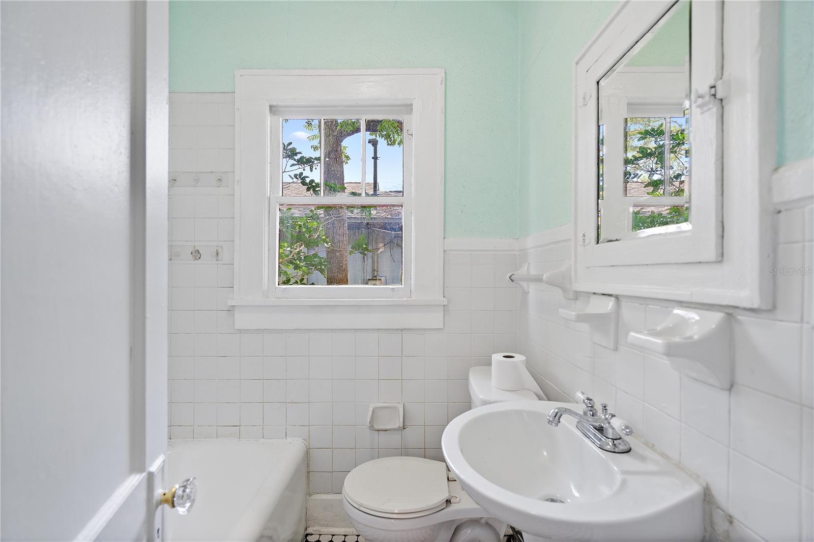 3100 11TH AVE N, ST PETERSBURG, FL, 33713