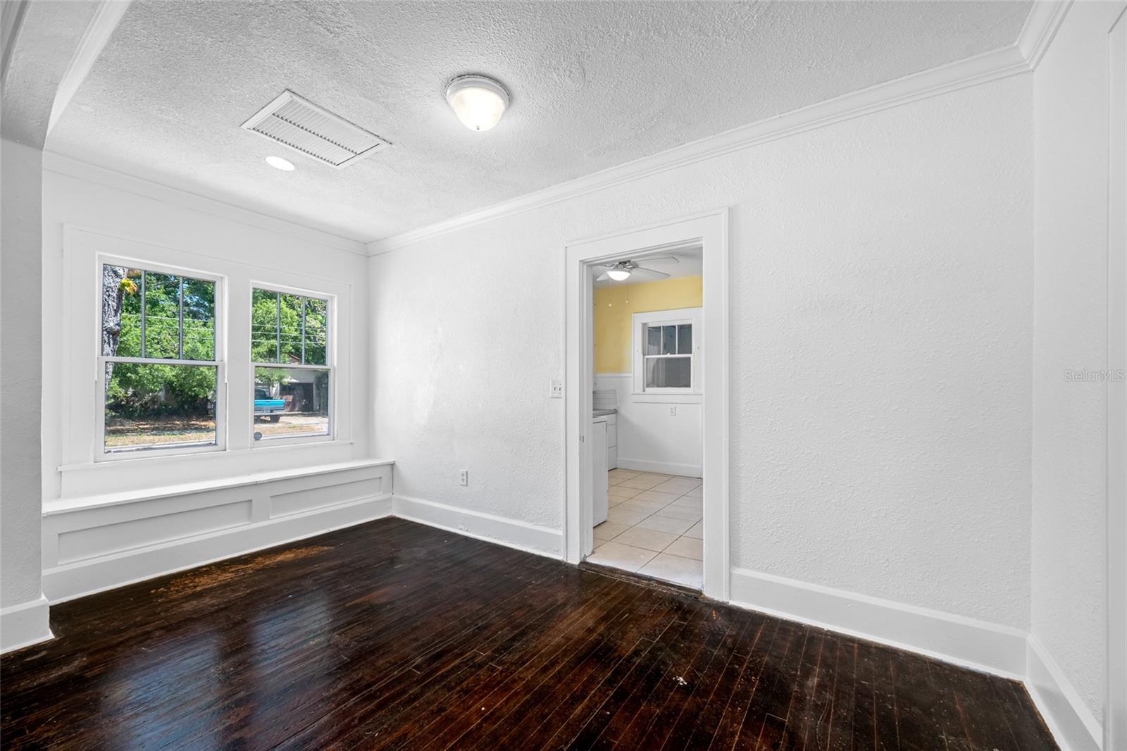 3100 11TH AVE N, ST PETERSBURG, FL, 33713