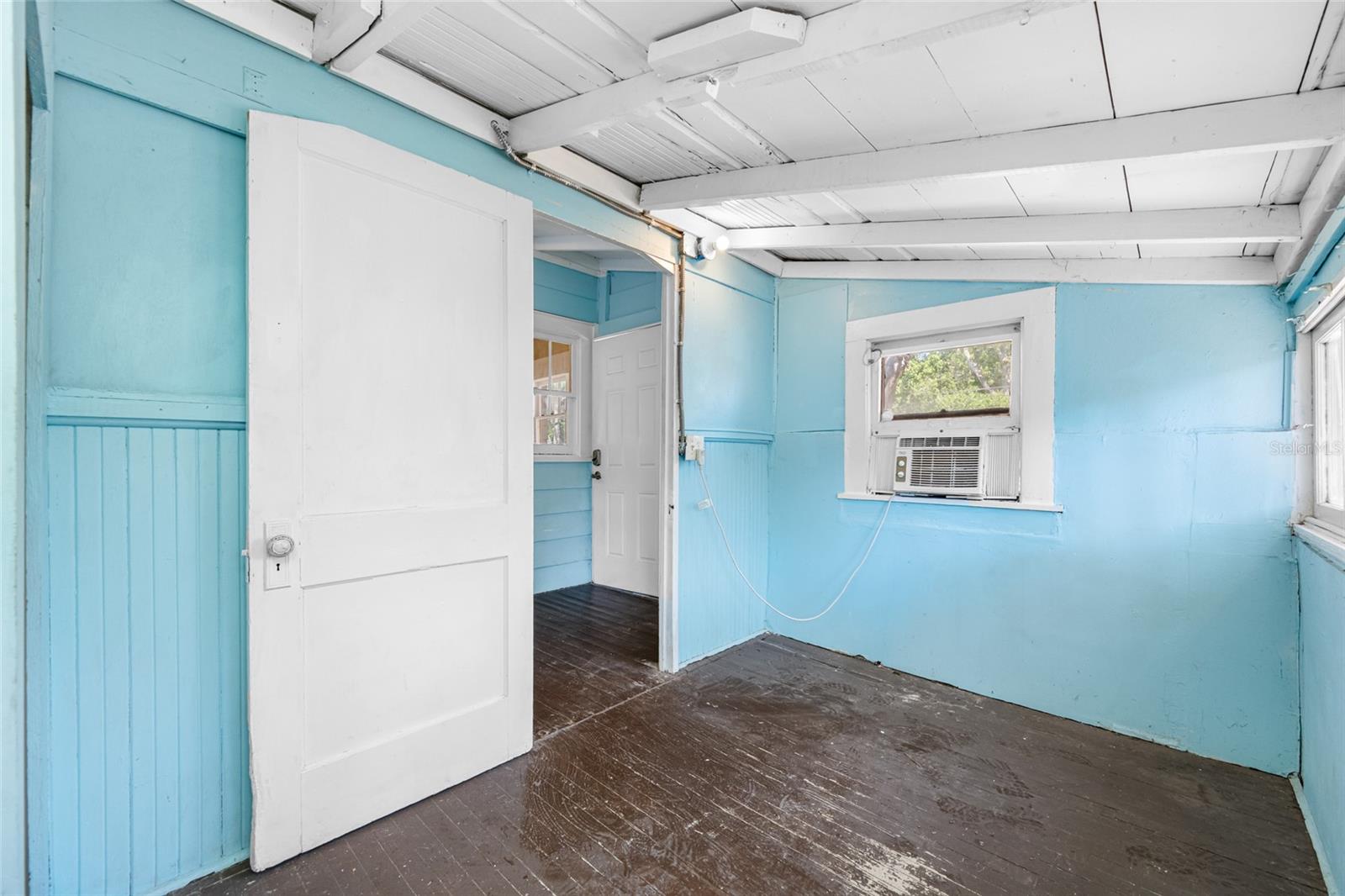 3100 11TH AVE N, ST PETERSBURG, FL, 33713