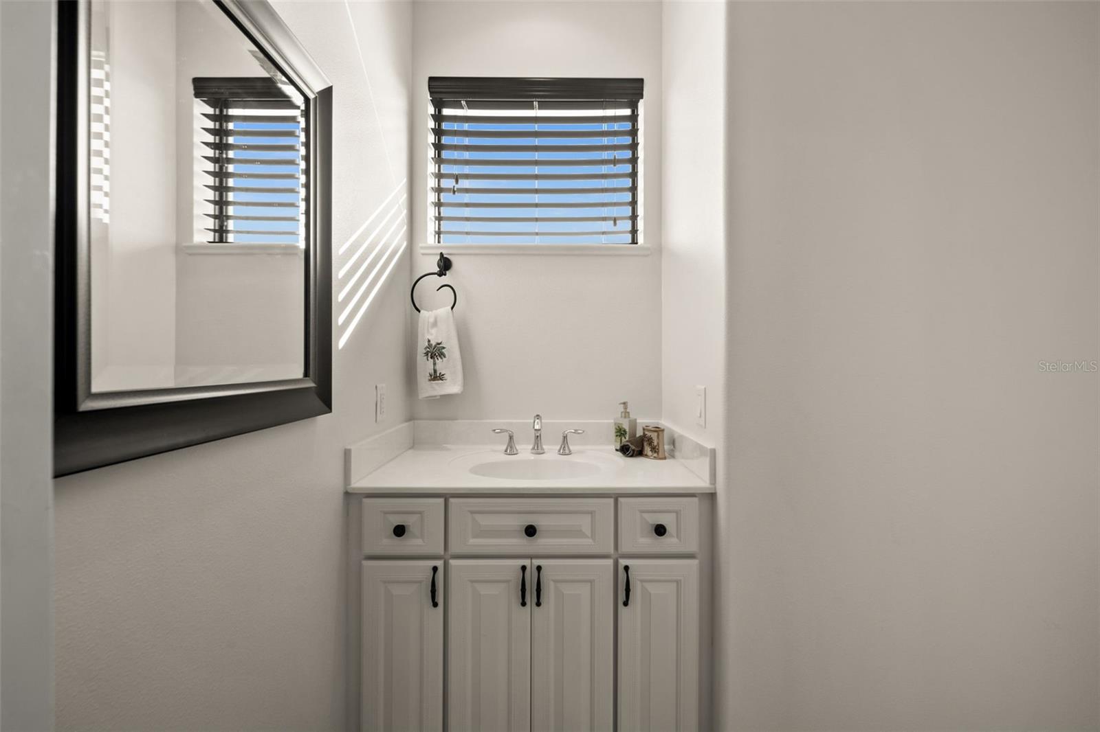 10580 POUGHKEEPSIE CIR, PORT CHARLOTTE, FL, 33981