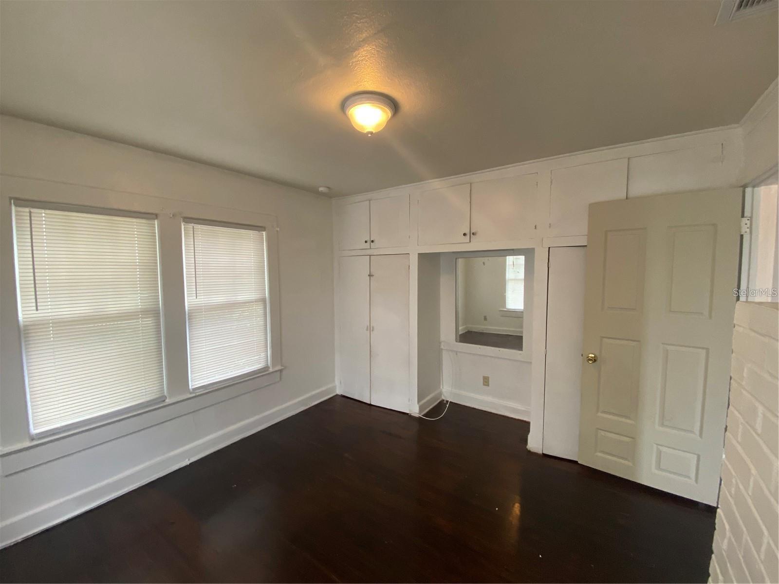 209 W 3RD ST, FROSTPROOF, FL, 33843