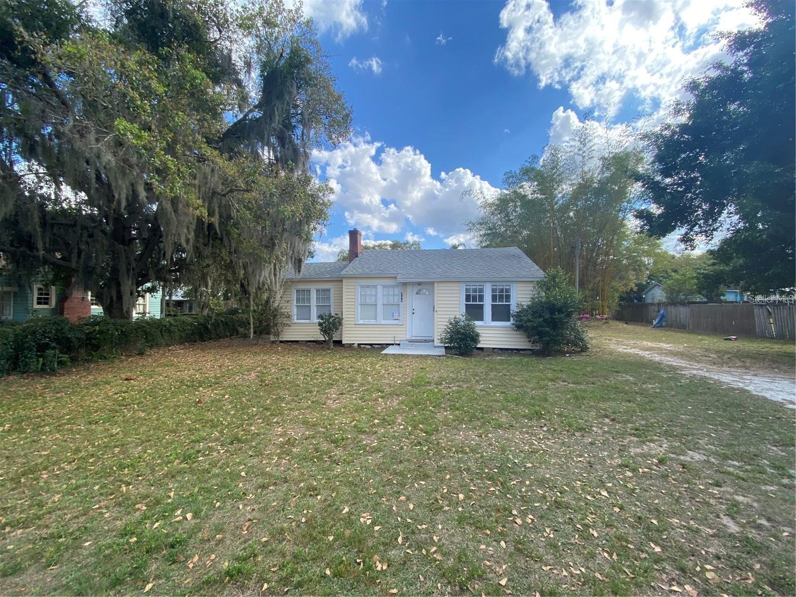 209 W 3RD ST, FROSTPROOF, FL, 33843