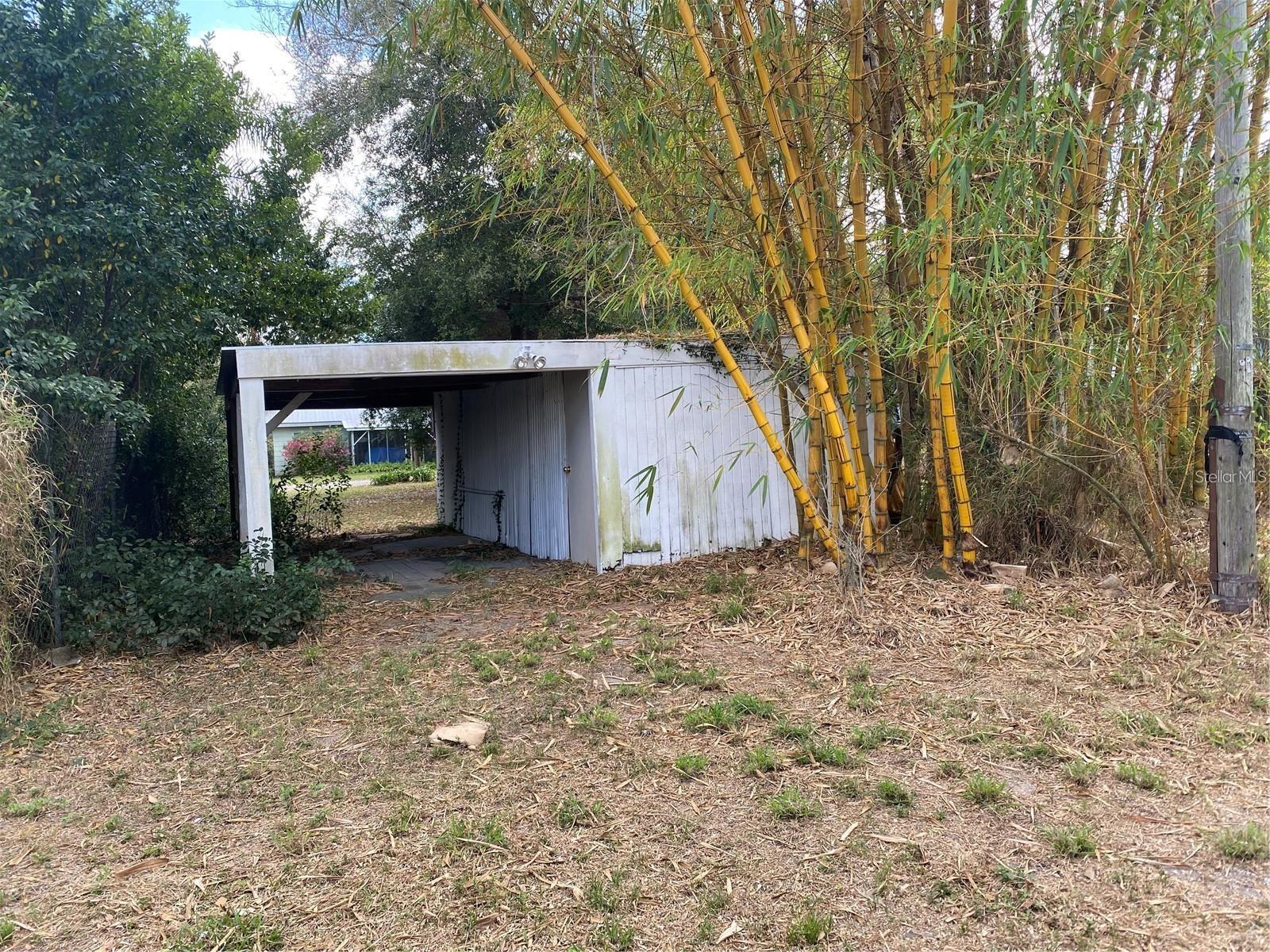 209 W 3RD ST, FROSTPROOF, FL, 33843