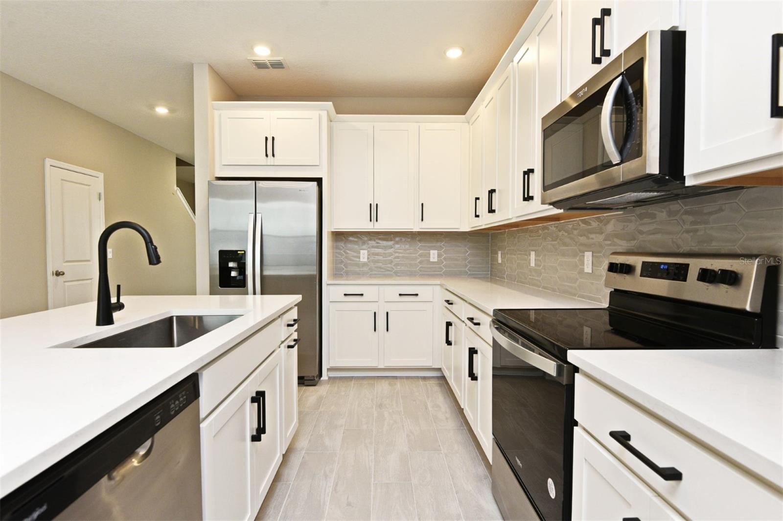 627 BAYHAWK ST, DEBARY, FL, 32713