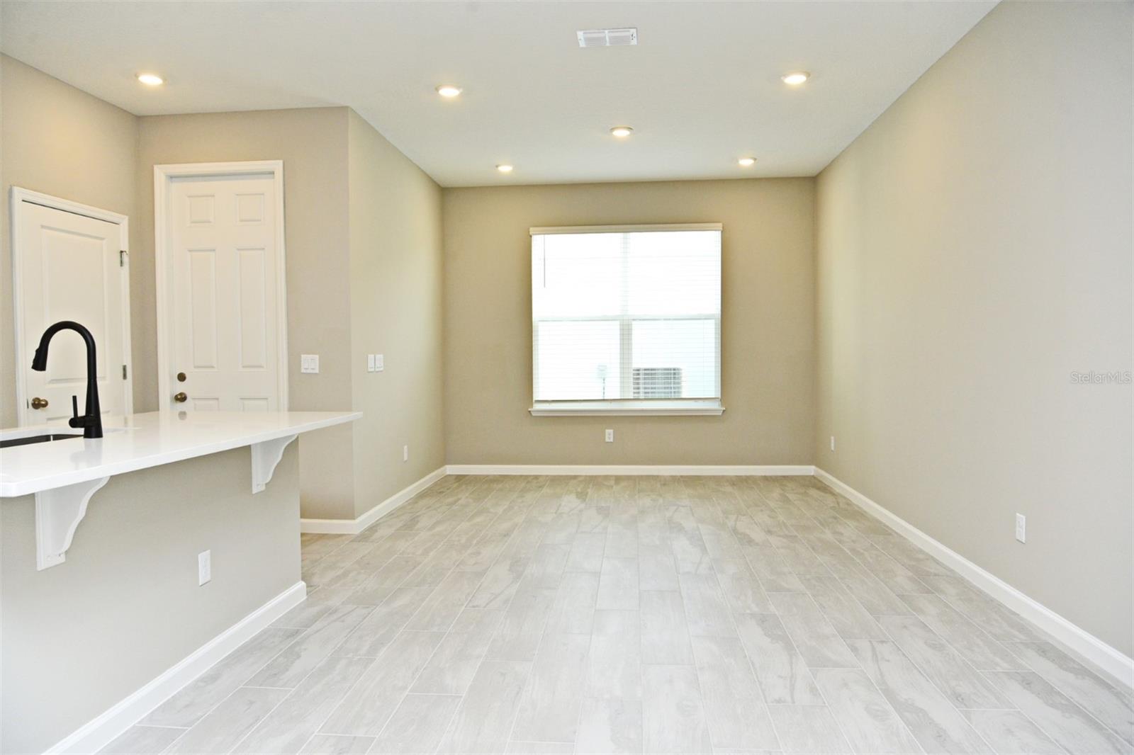 627 BAYHAWK ST, DEBARY, FL, 32713