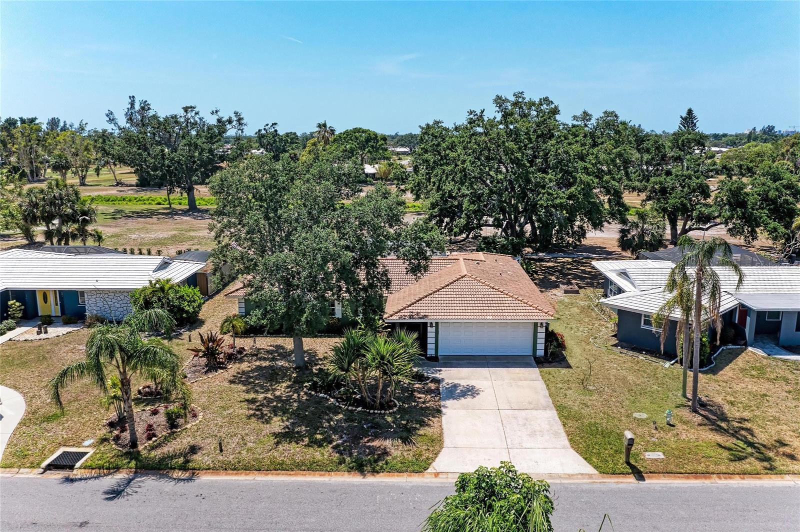 3336 PEMBROOK DR, SARASOTA, FL, 34239