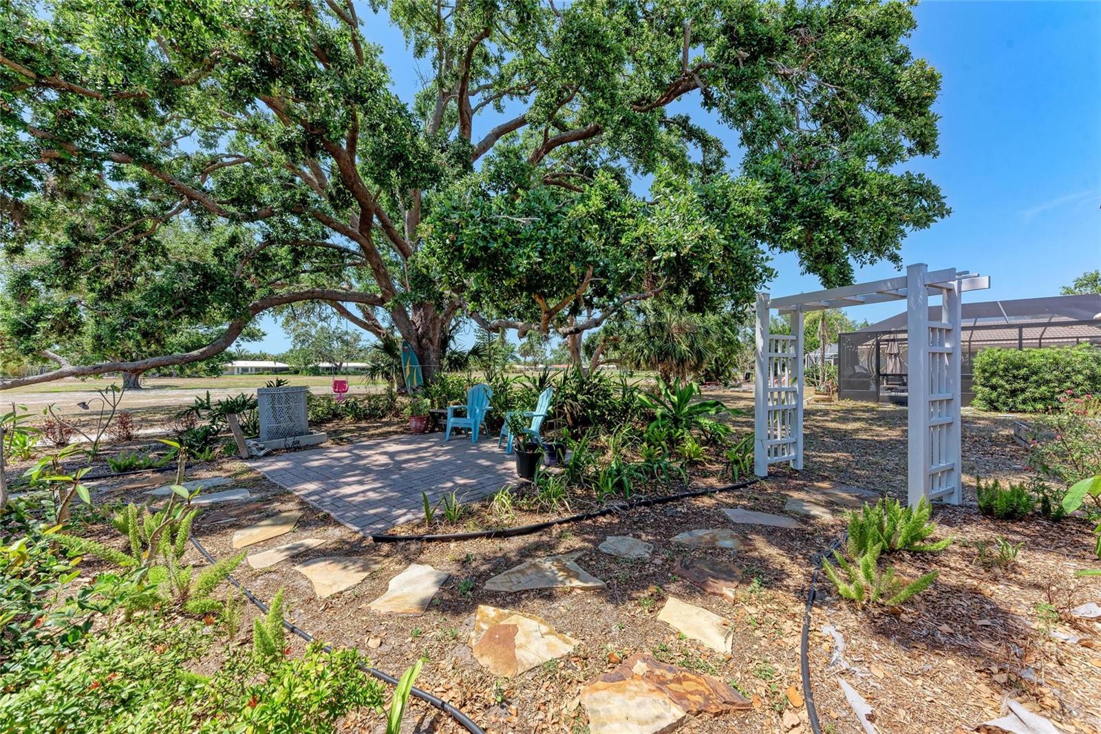 3336 PEMBROOK DR, SARASOTA, FL, 34239