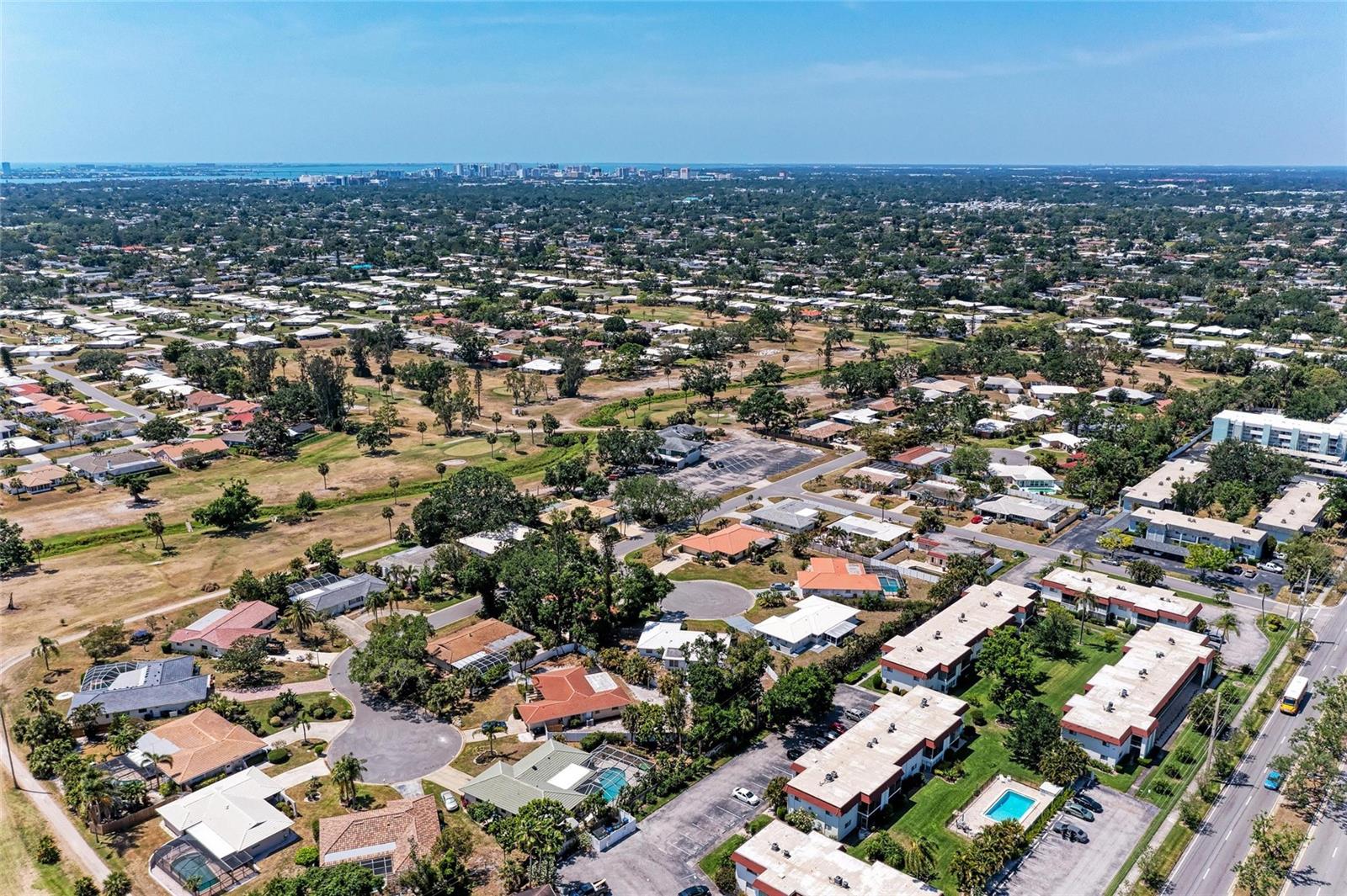 3336 PEMBROOK DR, SARASOTA, FL, 34239