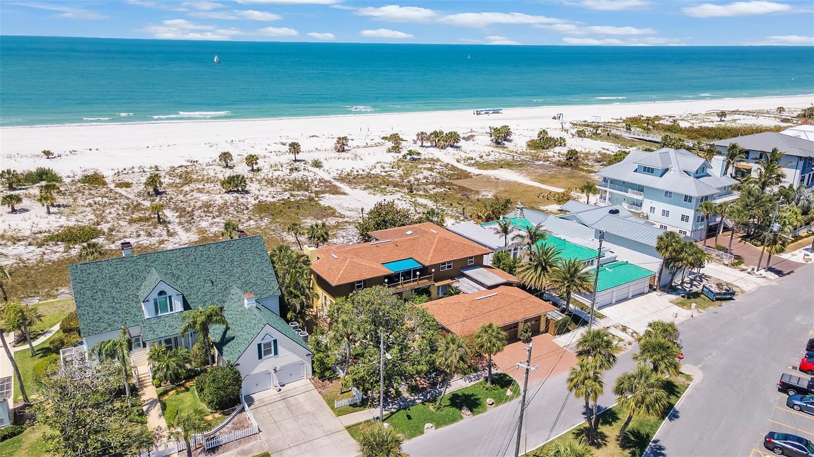 TB8377994 Property Photo