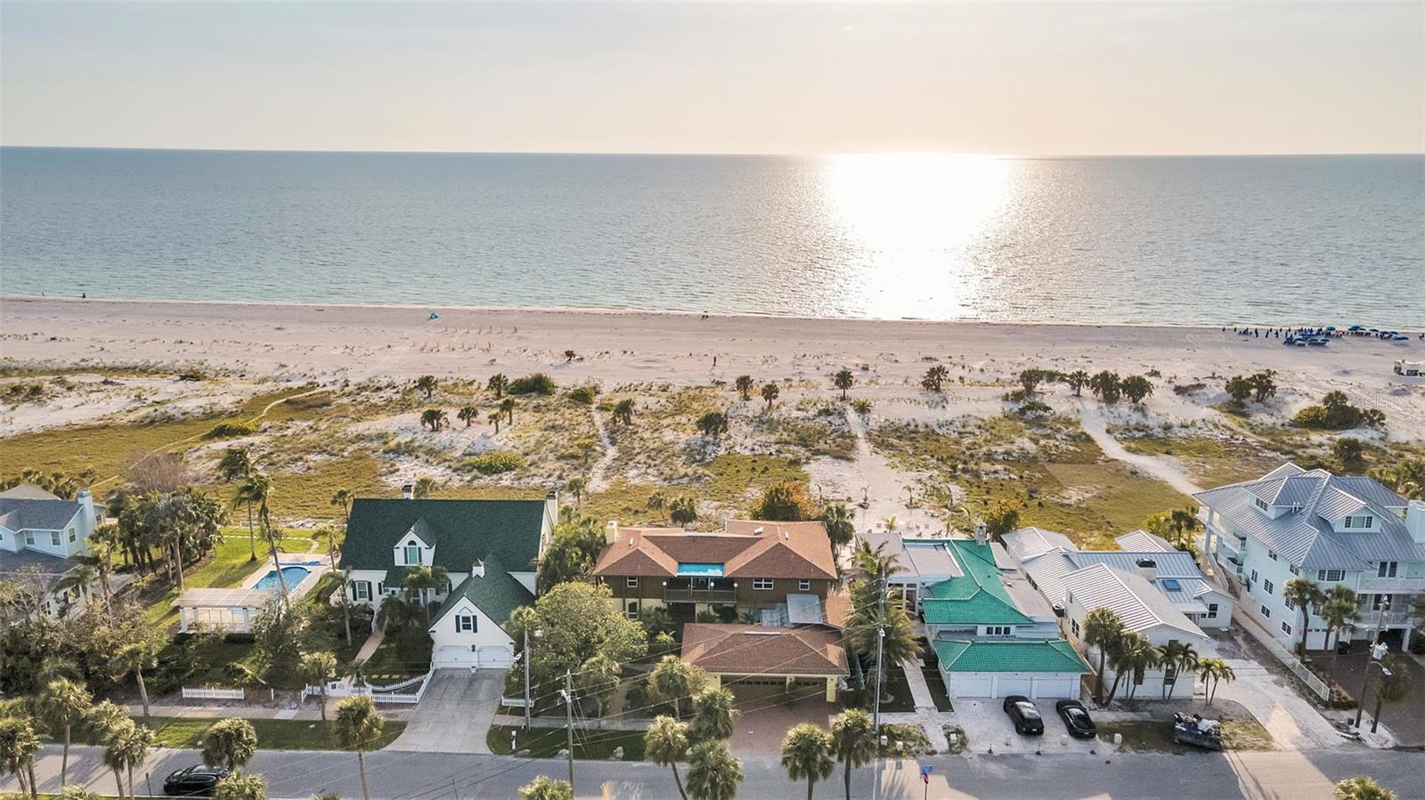 TB8377994 Property Photo