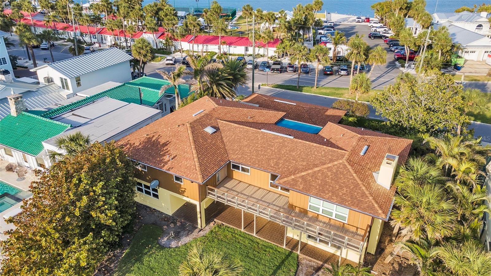 TB8377994 Property Photo