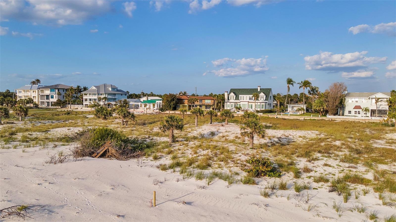 TB8377994 Property Photo