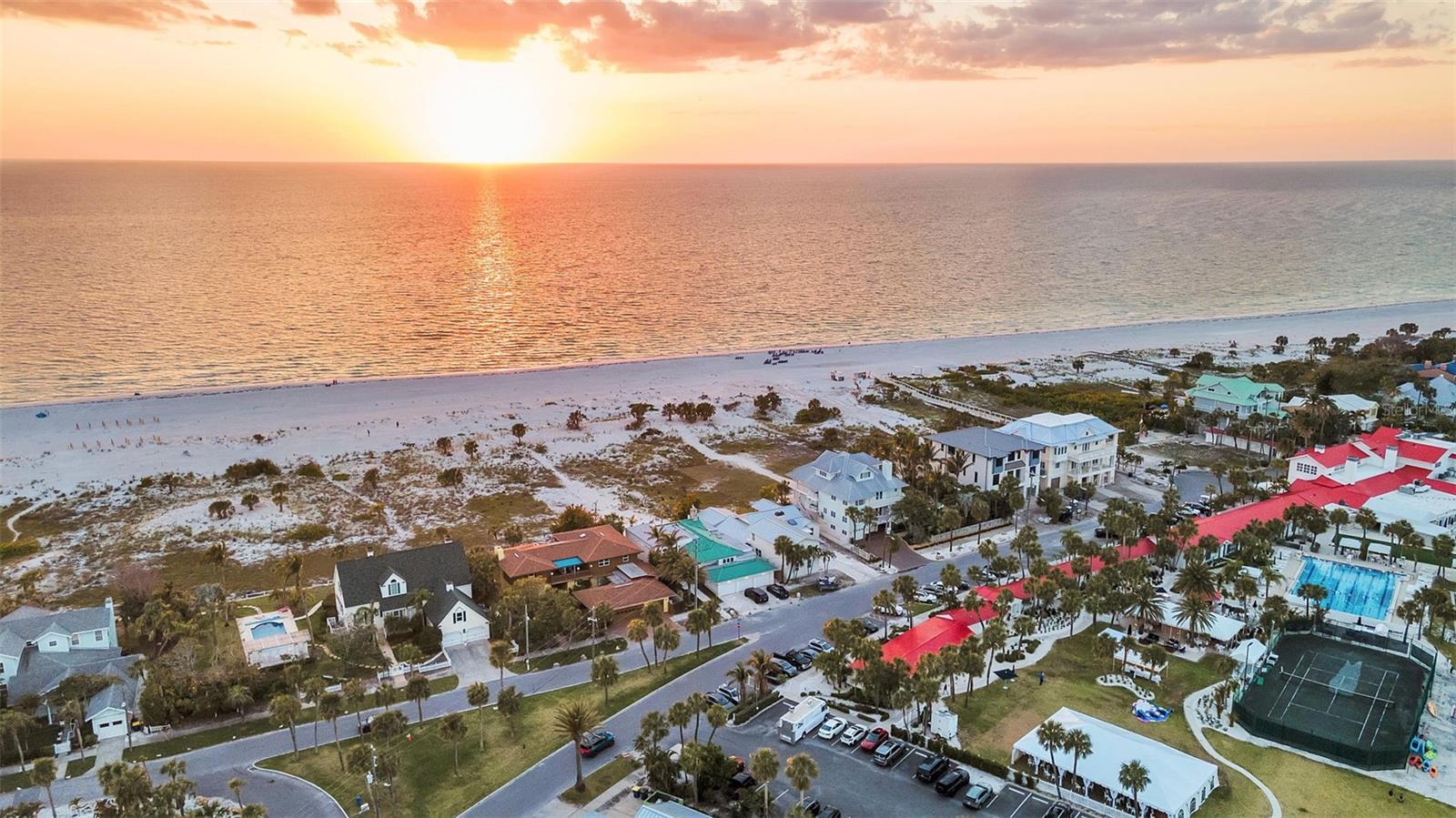 TB8377994 Property Photo