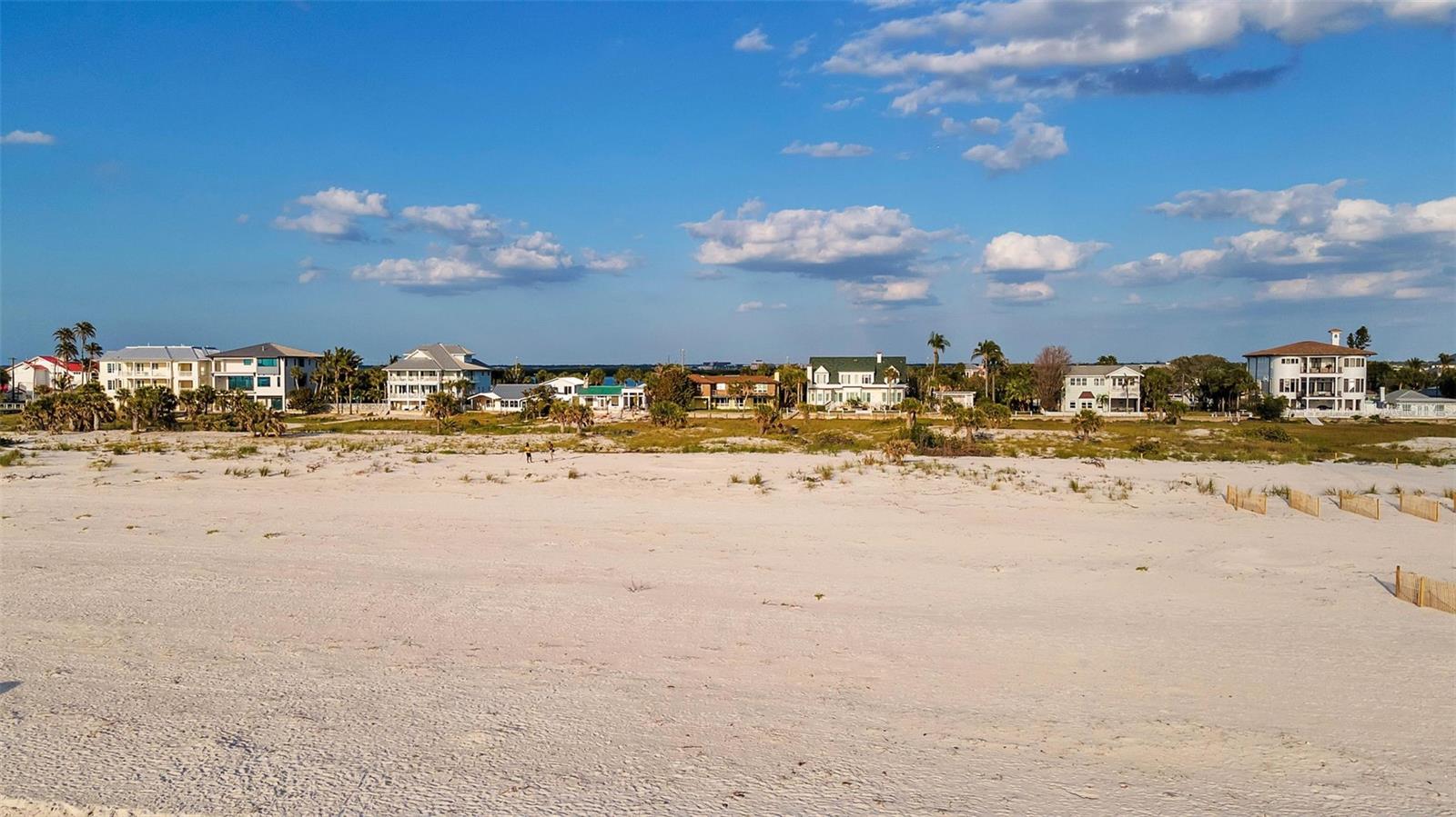 TB8377994 Property Photo