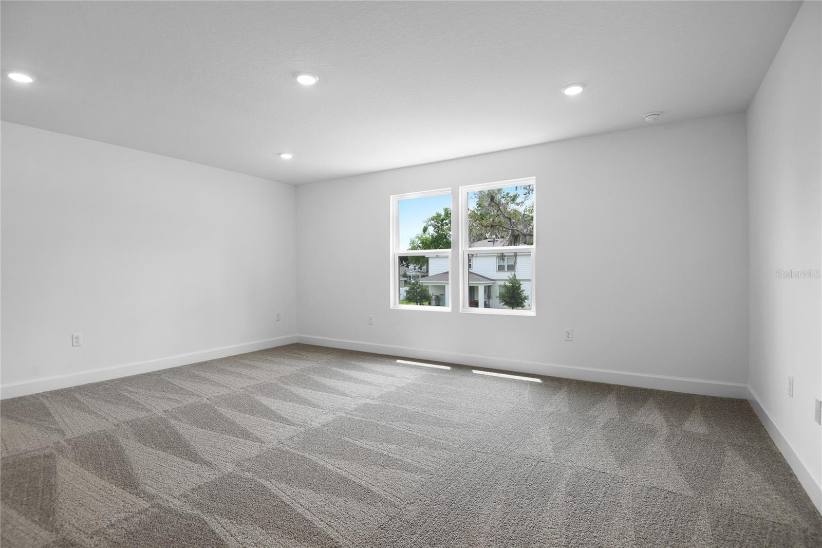 1067 CLOUD RIDGE CT, MOUNT DORA, FL, 32757