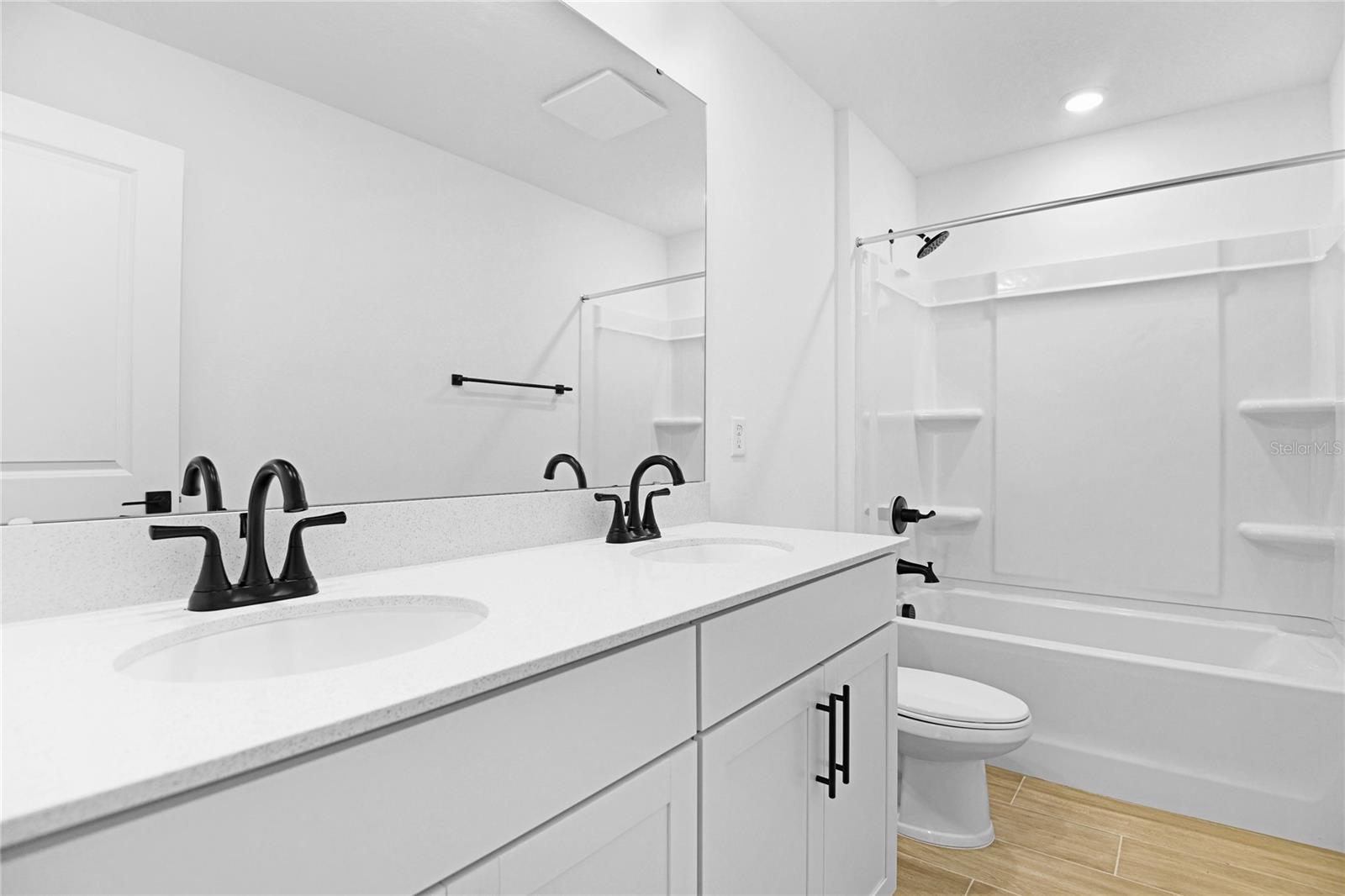 1067 CLOUD RIDGE CT, MOUNT DORA, FL, 32757