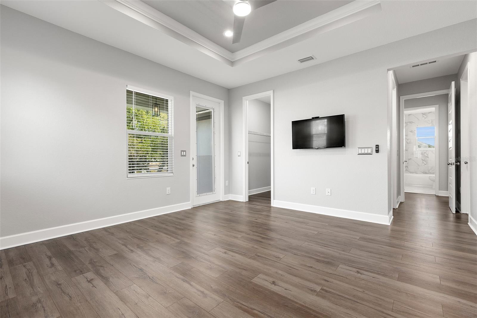 2124 W BEACH ST, TAMPA, FL, 33607