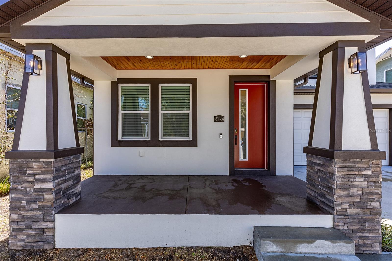 2124 W BEACH ST, TAMPA, FL, 33607