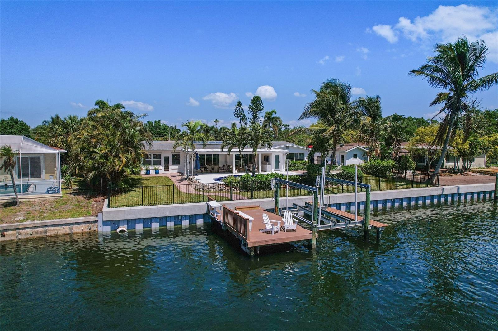 1112 38TH AVE NE, ST PETERSBURG, FL, 33704