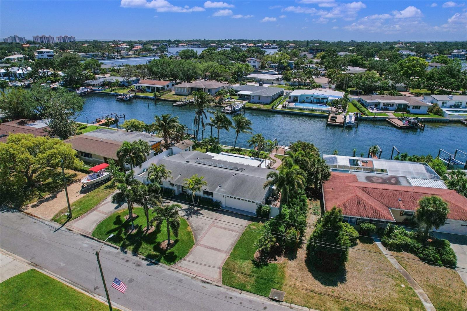 1112 38TH AVE NE, ST PETERSBURG, FL, 33704