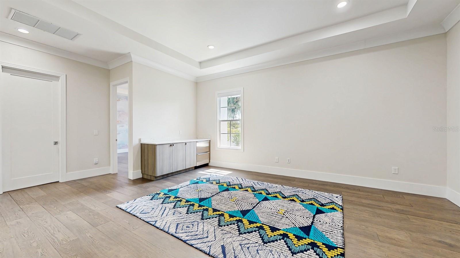 O6302616 Property Photo