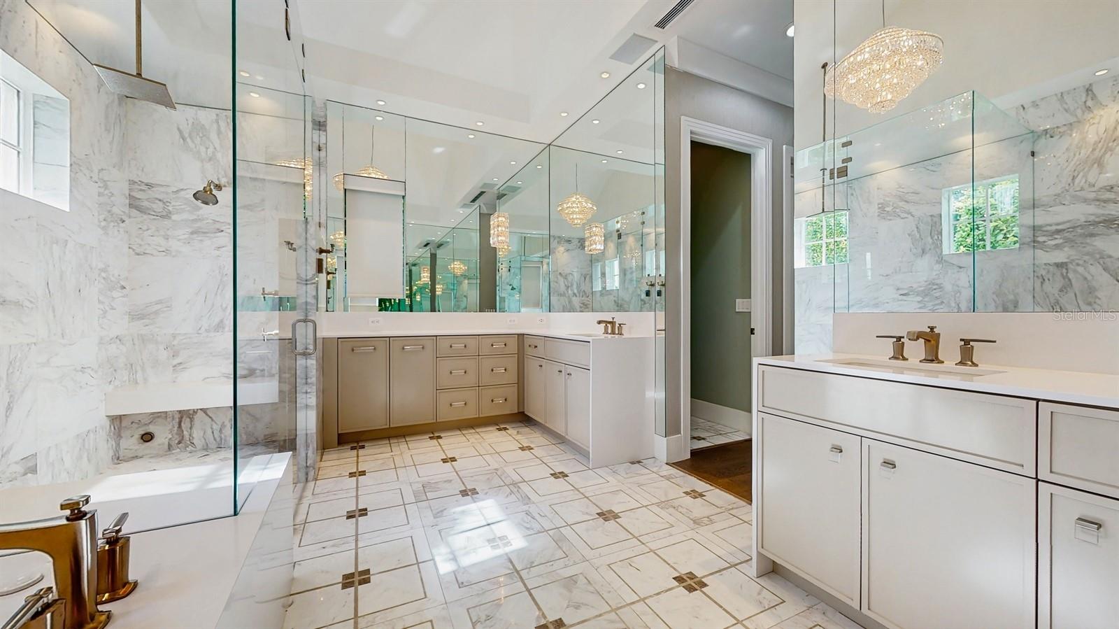 O6302616 Property Photo