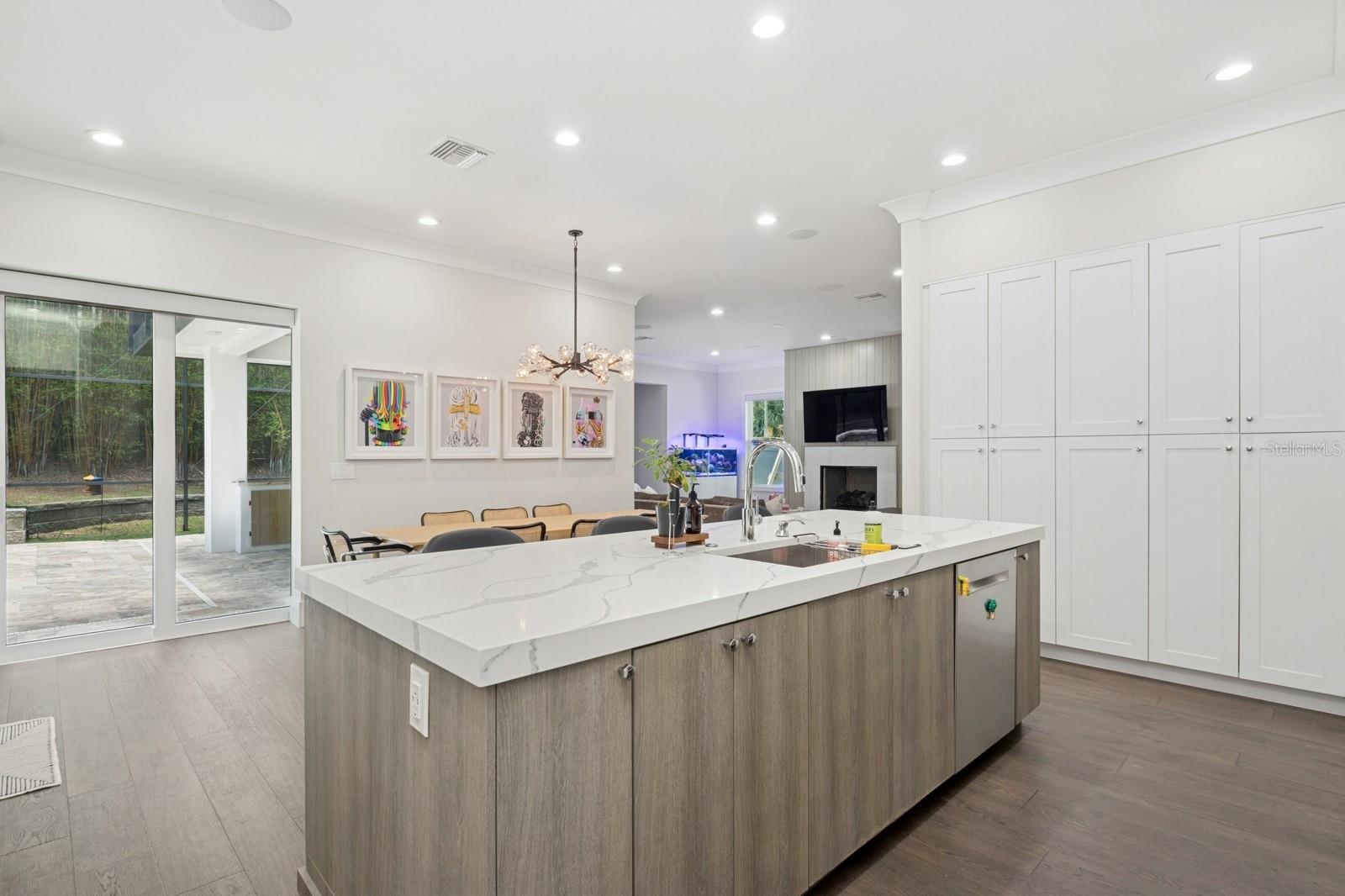 O6302616 Property Photo