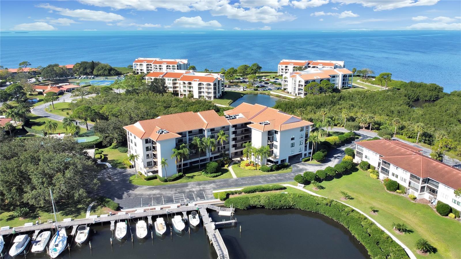 1806 MARINER DR #318, TARPON SPRINGS, FL, 34689