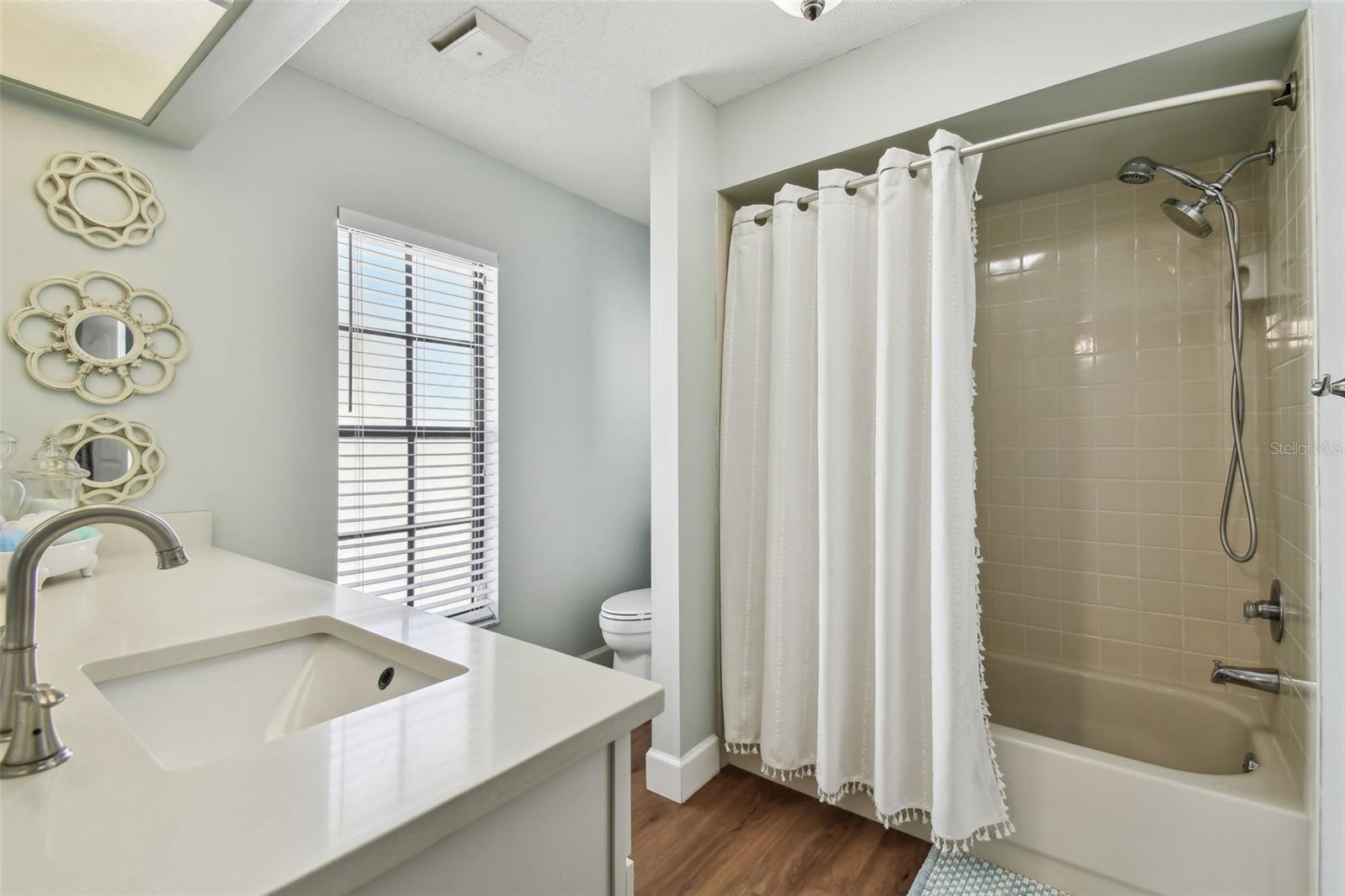 14078 LEEWARD DR, SEMINOLE, FL, 33776