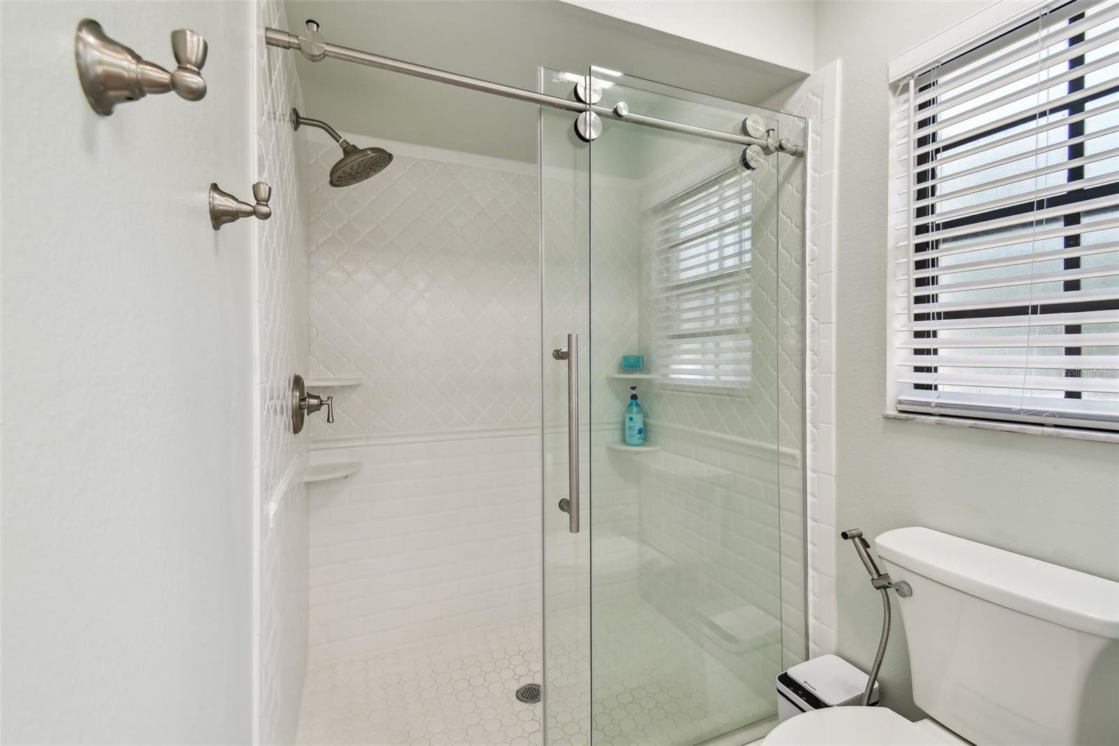 14078 LEEWARD DR, SEMINOLE, FL, 33776