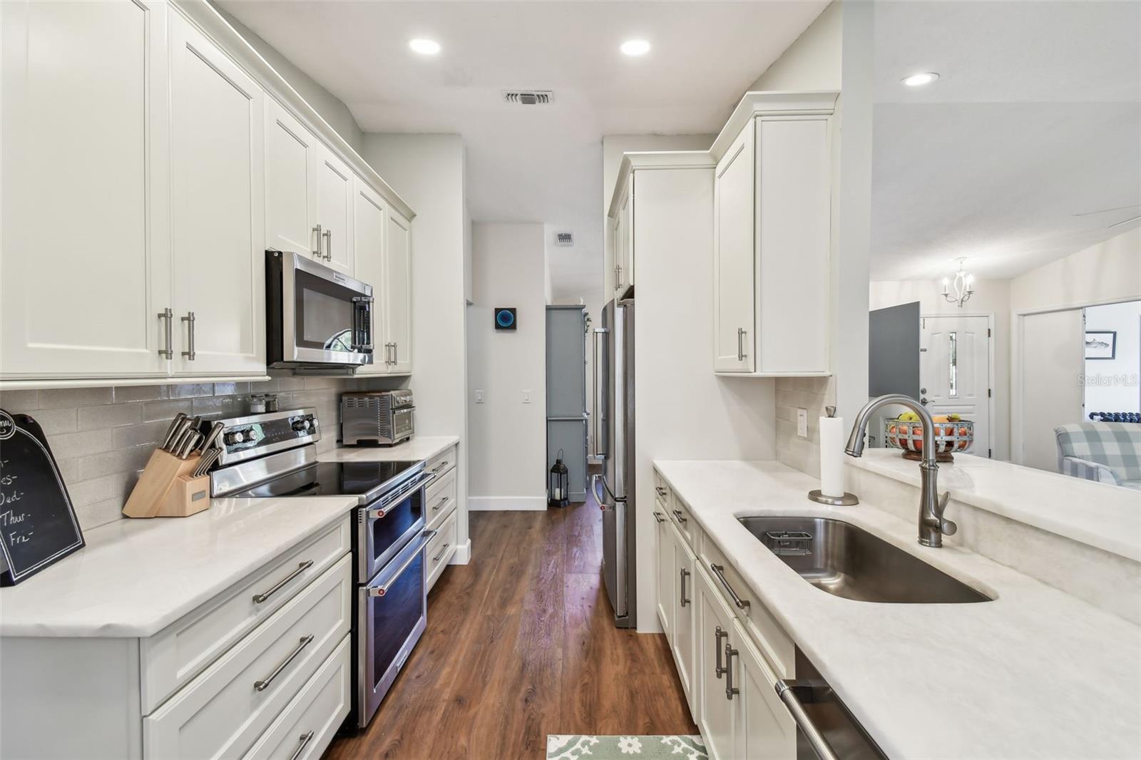 14078 LEEWARD DR, SEMINOLE, FL, 33776