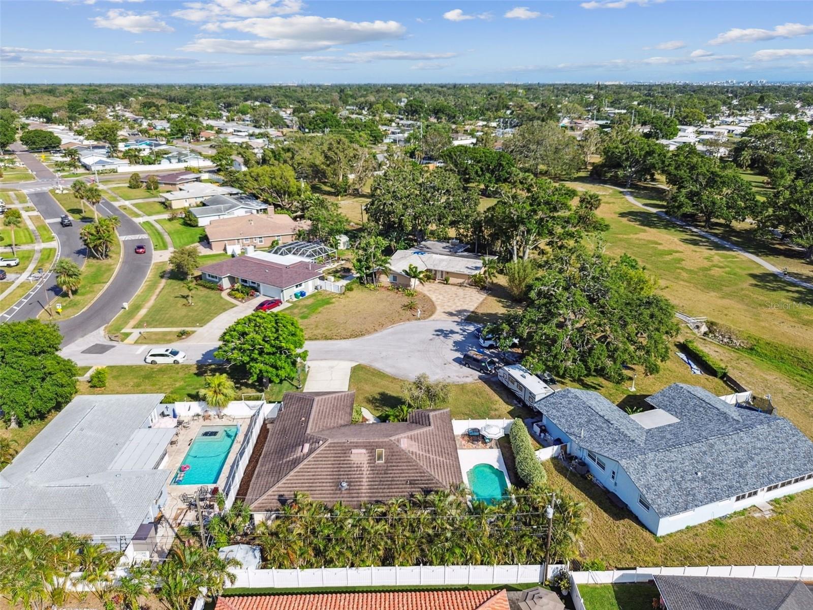 14078 LEEWARD DR, SEMINOLE, FL, 33776