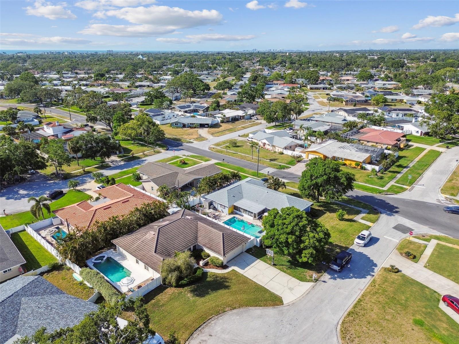 14078 LEEWARD DR, SEMINOLE, FL, 33776