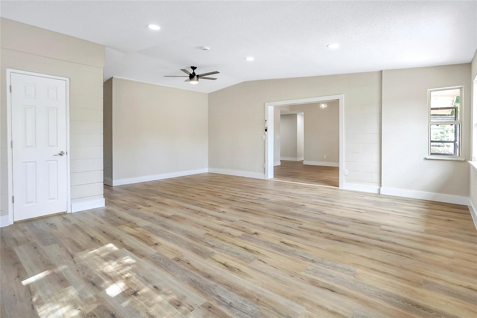 451 E 5TH ST, CHULUOTA, FL, 32766