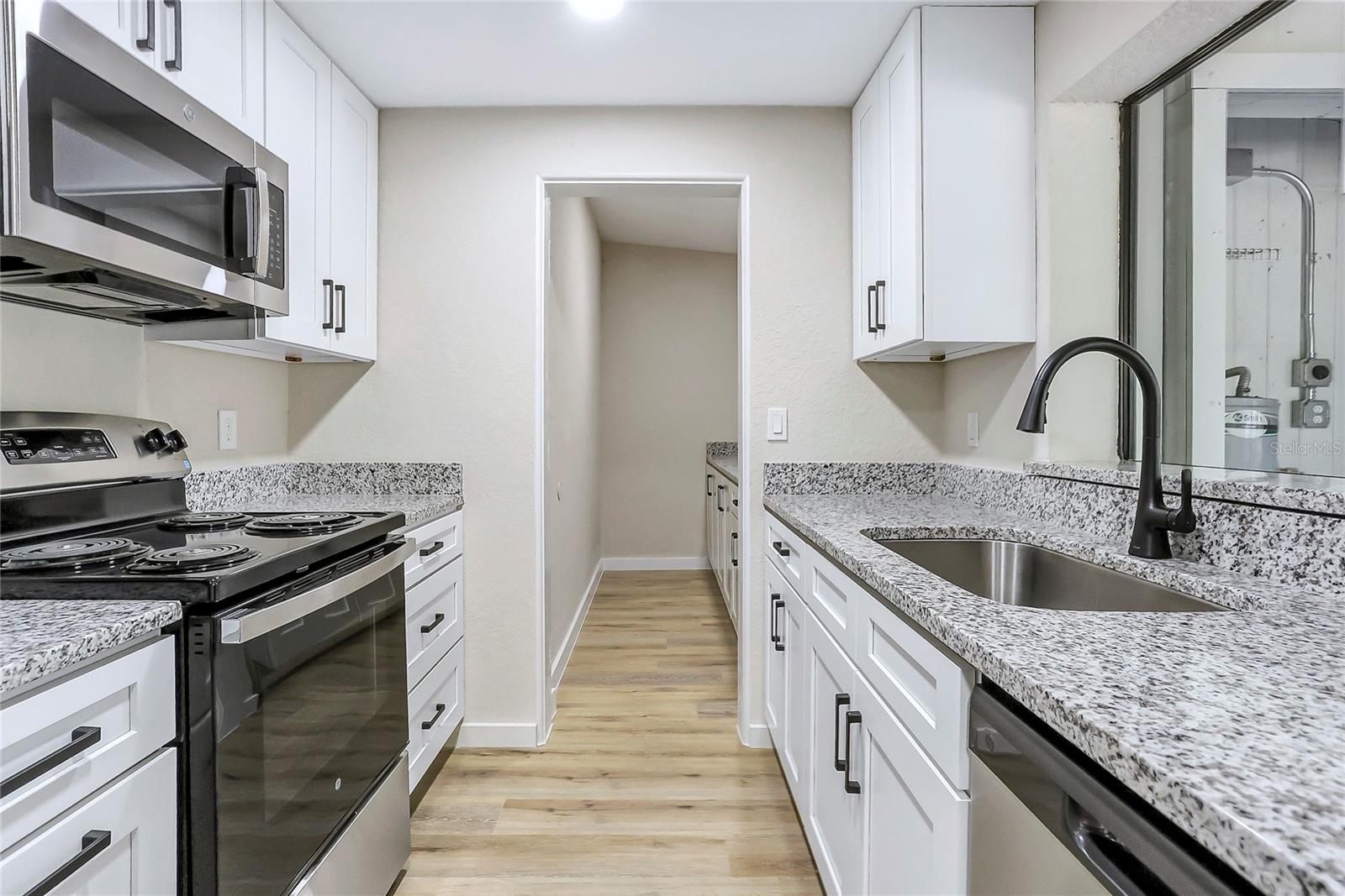 451 E 5TH ST, CHULUOTA, FL, 32766